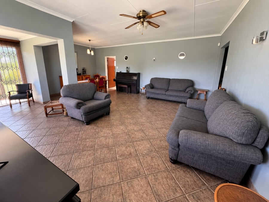 3 Bedroom Property for Sale in Roodia Free State